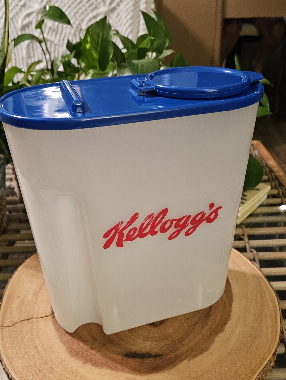 Vintage Kelloggs Cereal Storage Canister Dispenser Fresh Keeper Blue Lid